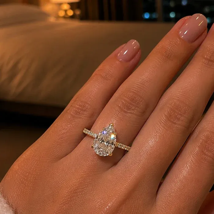 Alara Ring | 925 Sterling Silver