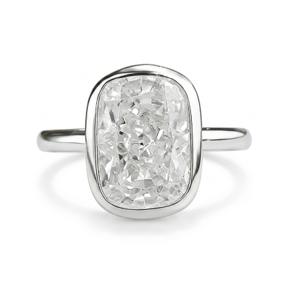 Kian White diamond ice flower cut ring