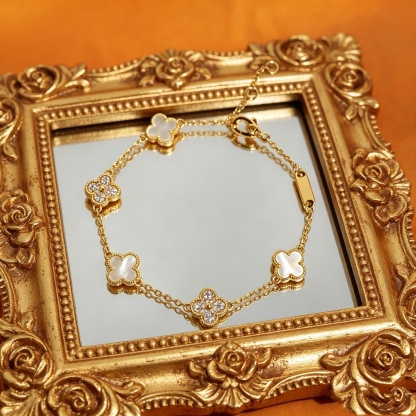 Clover Luxe Bracelet