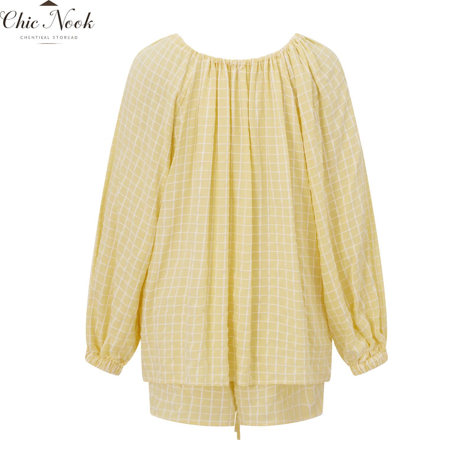 Women Plaid Outfit, Long Sleeve Tie-up Crew Neck T-shirt with Elastic Waist Shorts Summer Outfit