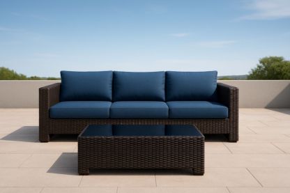 Set Divano da Esterno in Rattan con Tavolino in Vetro Temperato e Cuscini Blu