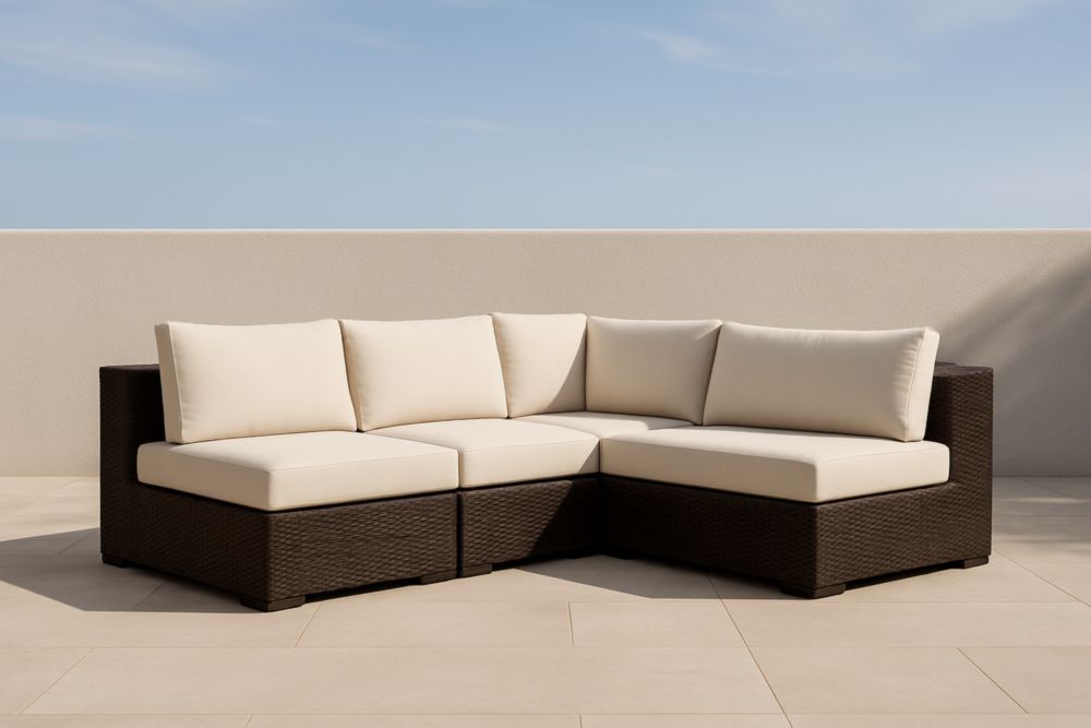 Divano angolare modulare in rattan sintetico marrone con cuscini beige