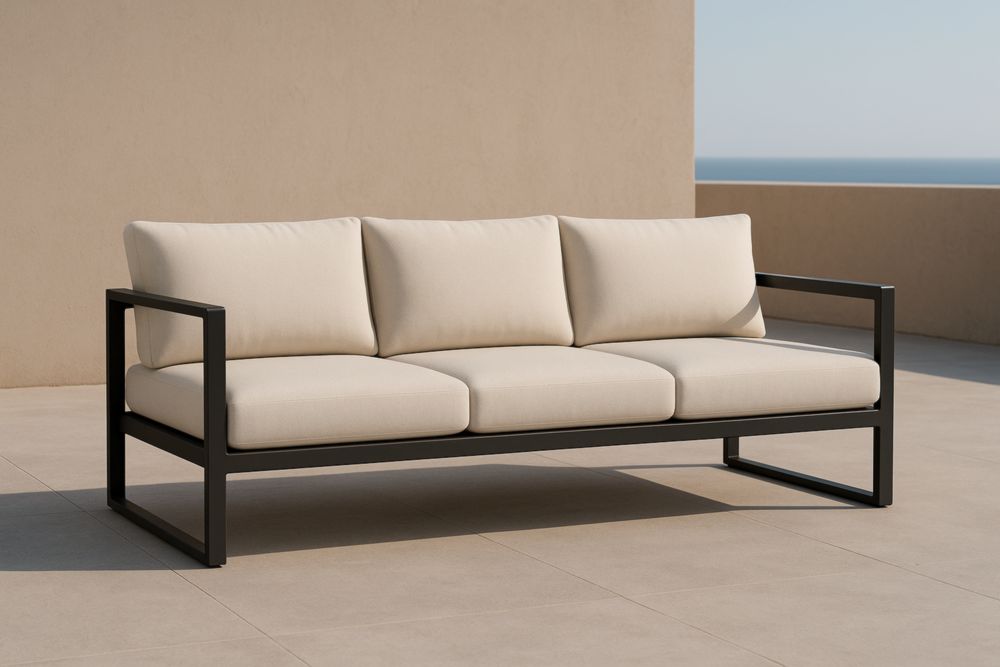 Divano da Esterno a Tre Posti in Metallo con Cuscini Beige
