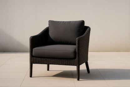 Poltrona da Esterno in Rattan Sintetico con Cuscini in Poliestere Nero