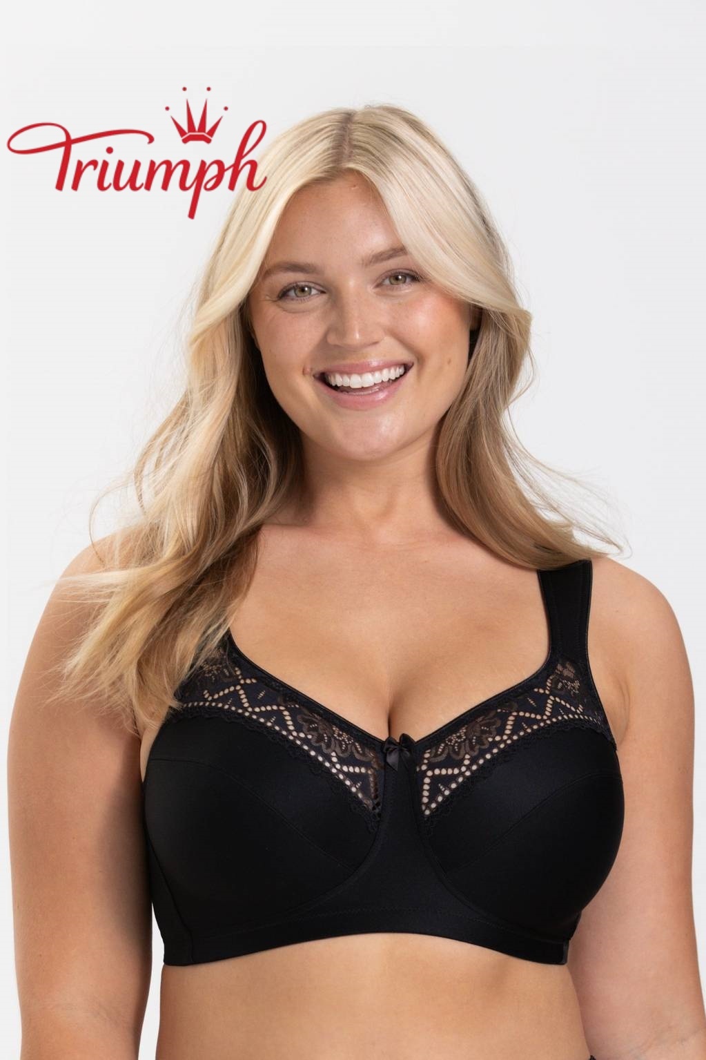 Triumph - 4-dielna súprava 😍 Klasická čiernobiela pohodlná podprsenka s prelamovaným vzorom