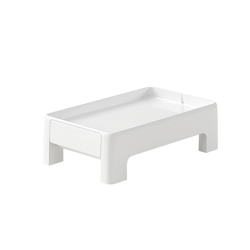 Adjustable height booster cat feeder stand