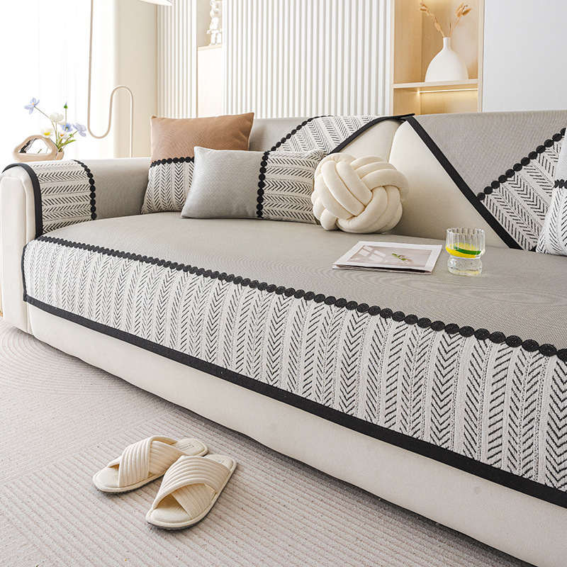 Letnie chłodzące, lodowe, jedwabne, antypoślizgowe poduszki na sofę