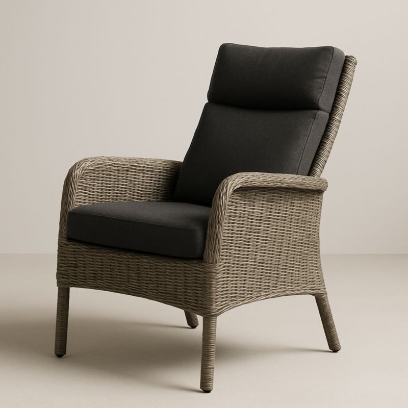 Poltrona in rattan sintetico grigio con cuscino in poliestere nero-Yenolirto
