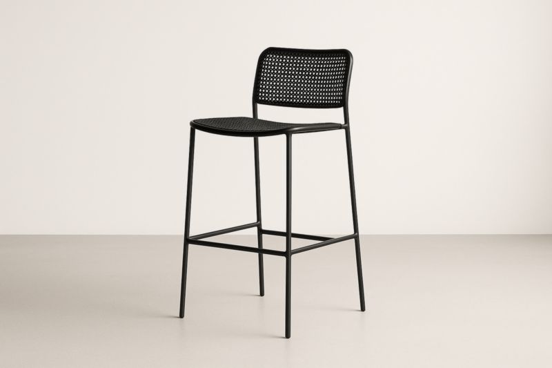 Sgabello in Metallo Nero con Seduta in Plastica Forata-Kroneliva