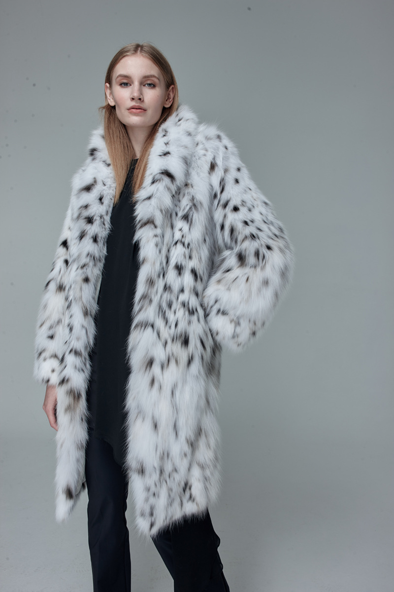 VYRA   Retro Classic Warm Luxury Fur Texture