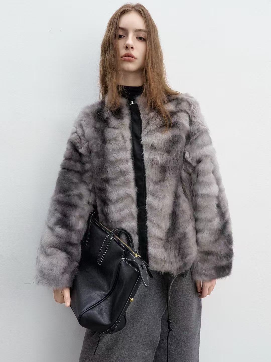 VYRA     2-Way Short Parka