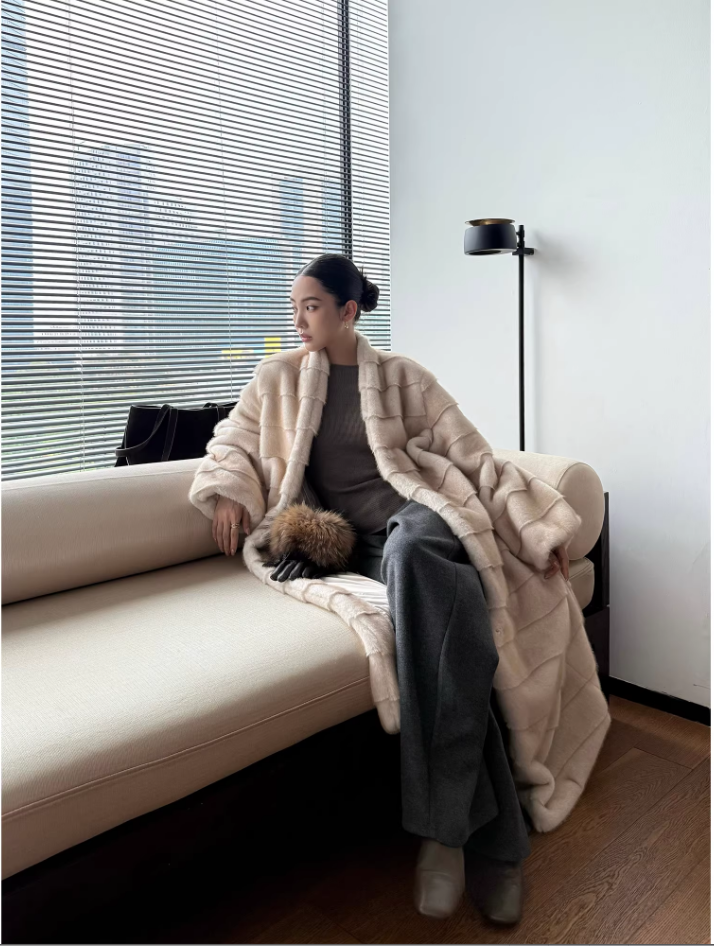 VYRA   Vintage Luxury Bathrobe-style Faux Fur Coat