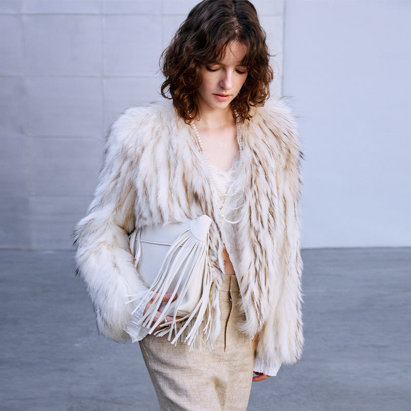 VYRA  Cozy Luxury Plush Finish 