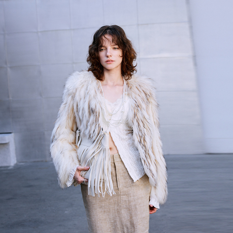 VYRA  Cozy Luxury Plush Finish 