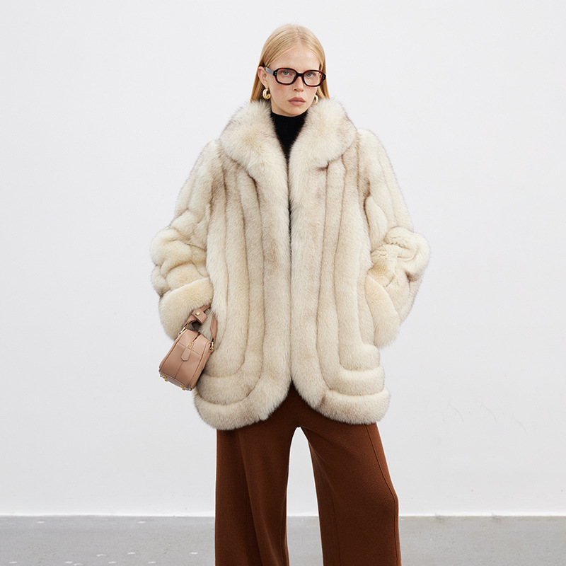 VYRA Vintage Style Full Leather Fashionable Fur Coat