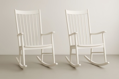 Set di 2 sedie a dondolo in legno bianco