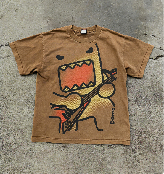'ROCKSTAR DOMO' TEE