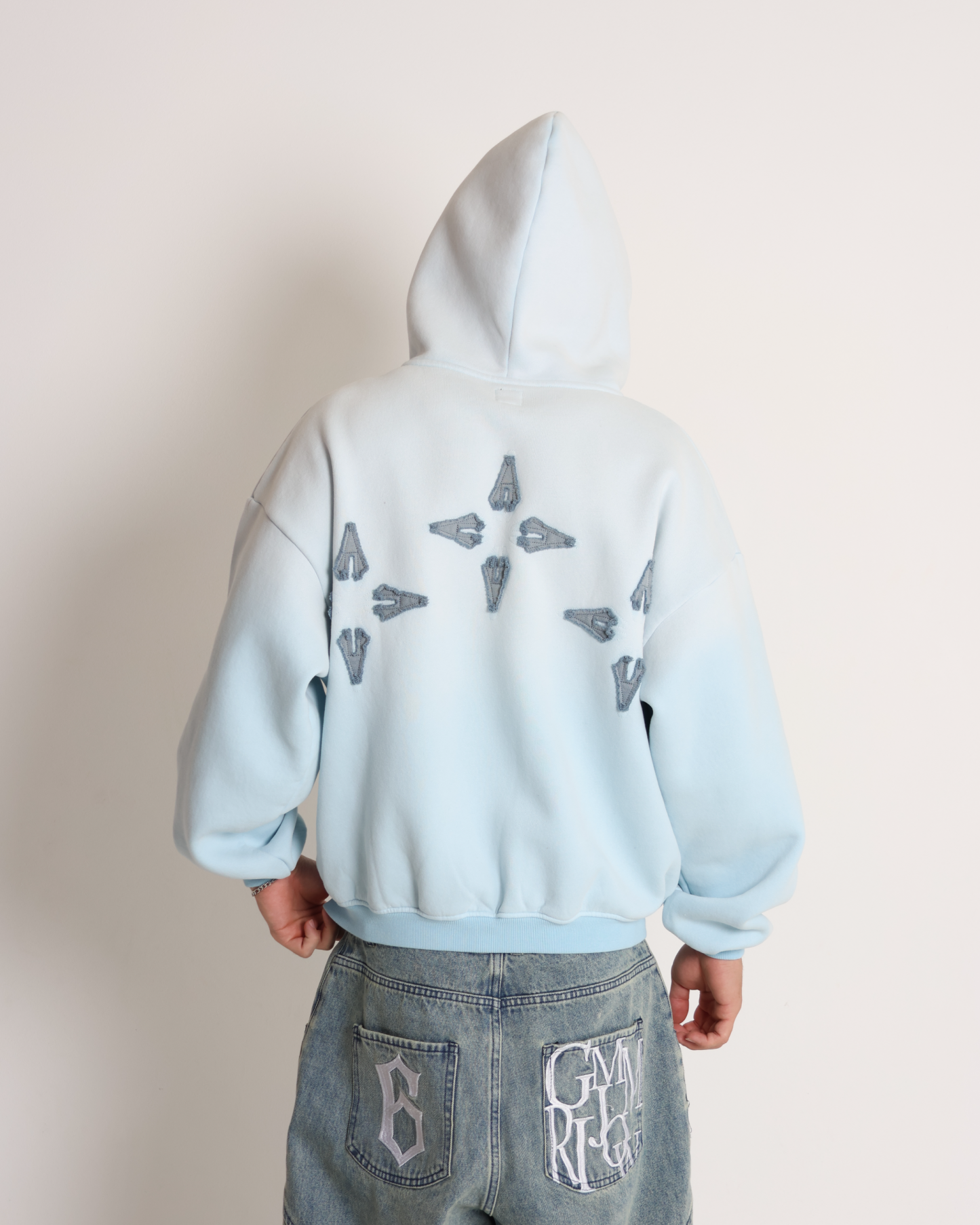TOSHIRO HOODIE