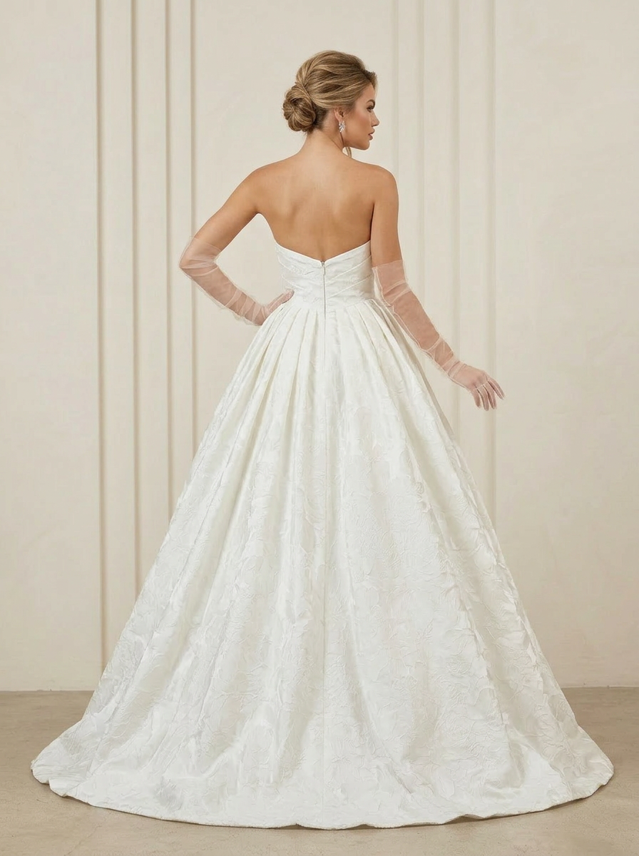 Ivory Ball-Gown Strapless Floral Jacquard Wedding Dress