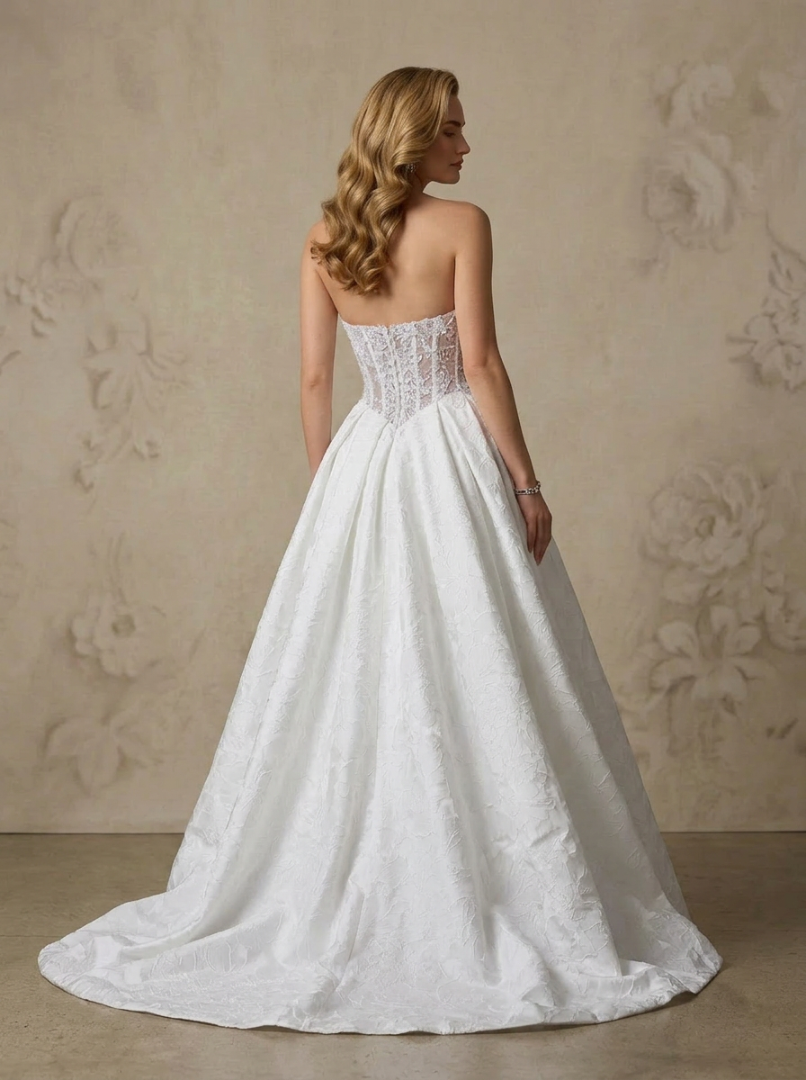  White Ball-Gown Strapless Floral Jacquard Sweetheart A-Line Wedding Dress