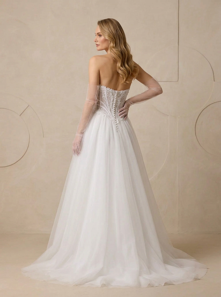 White A-Line Strapless Sweetheart Lace Wedding Dress