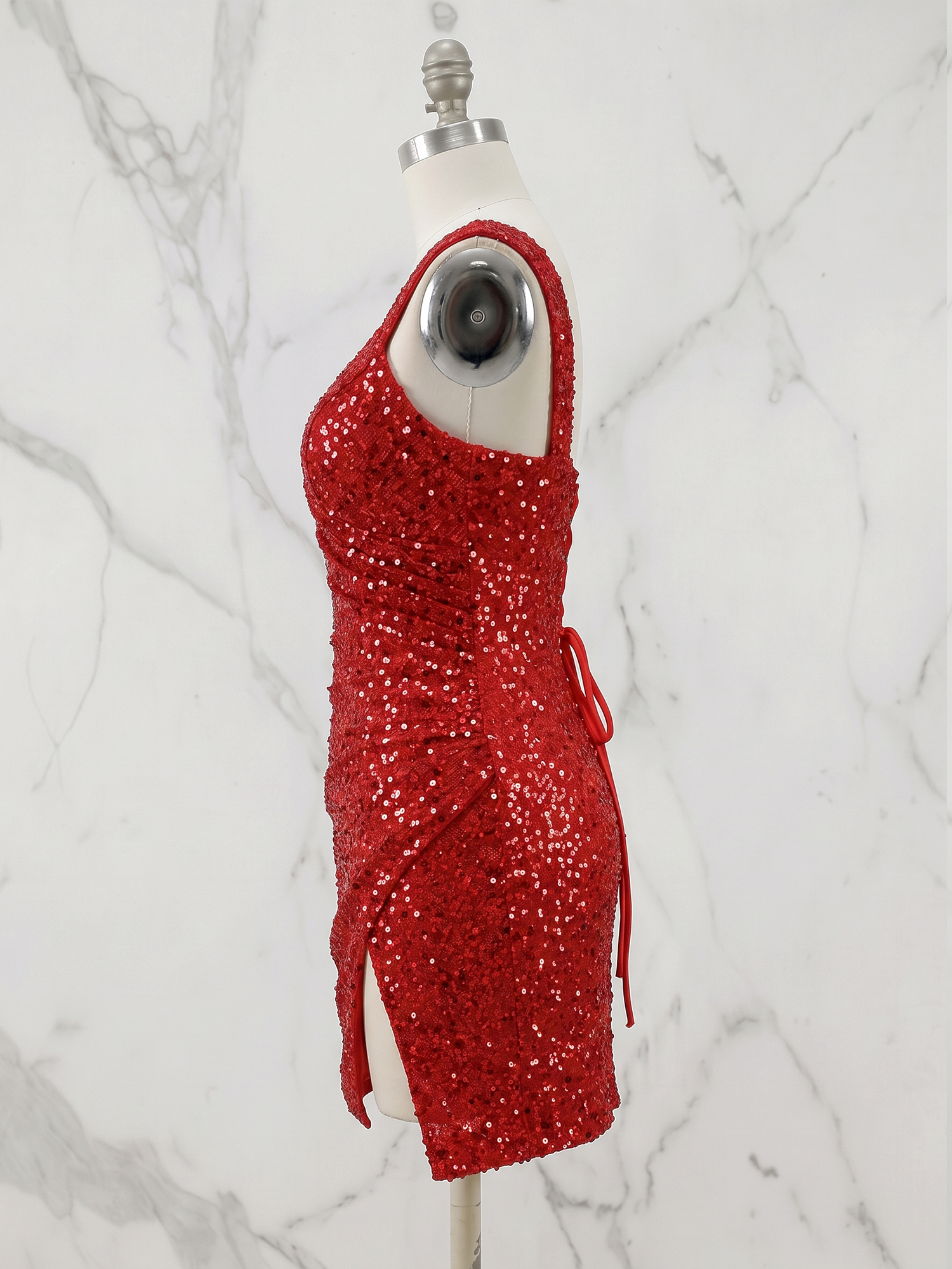 Dazzling Red Sequin Sweetheart Sheath Homecoming Dress