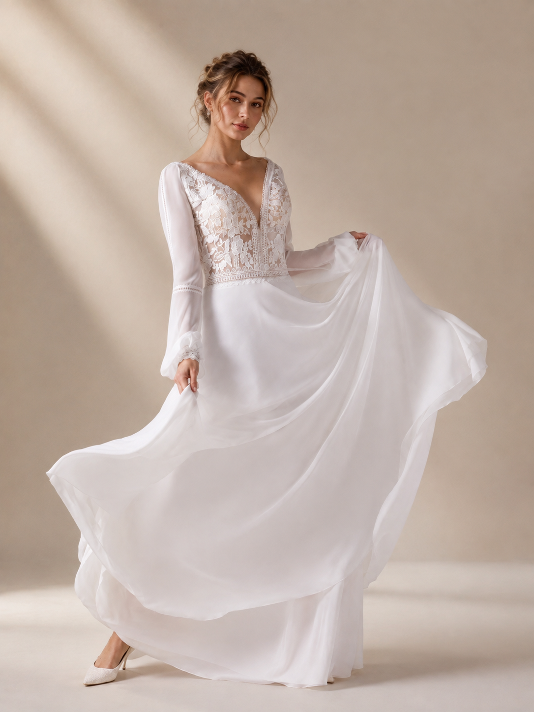 White Chiffon Lace V-Neck Long-Sleeve A-Line Maxi Wedding Dress 