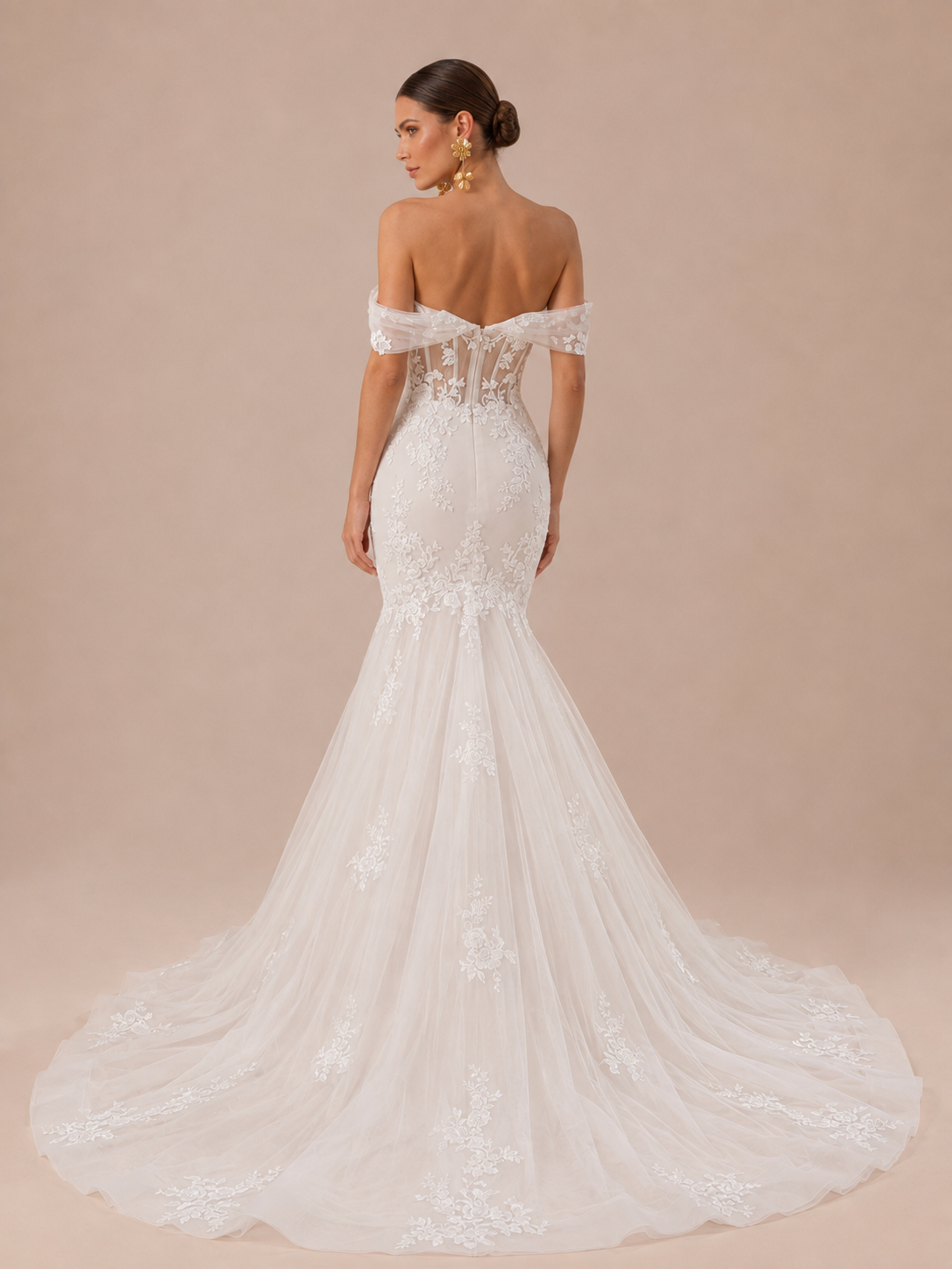 White Off-the-Shoulder Sweetheart Lace Mermaid Wedding Dress 