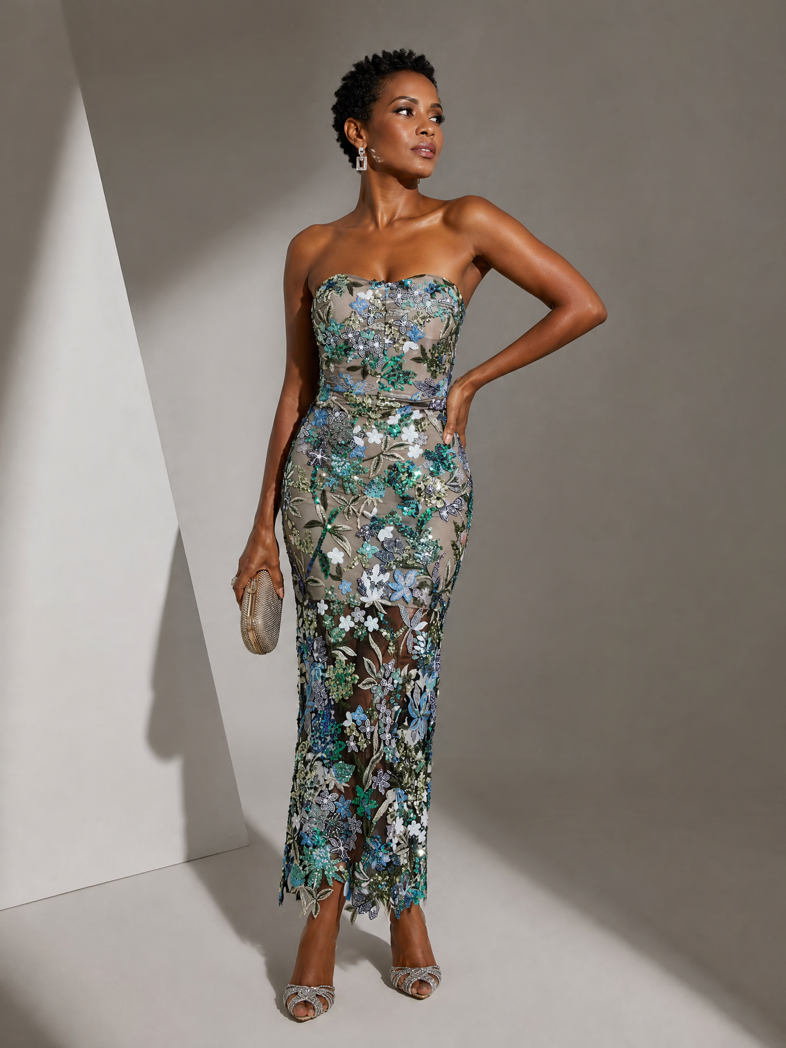 Radiant Emerald & Sapphire Floral Embroidered Strapless Column Formal Evening Dress 