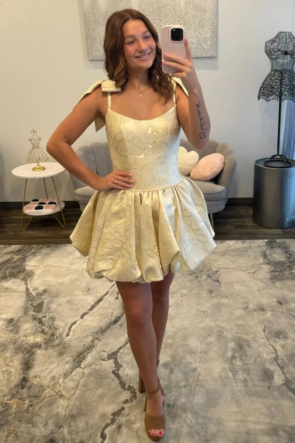 Luminous Champagne Jacquard Bow-Strap Bubble Hem A-Line Homecoming Dress 