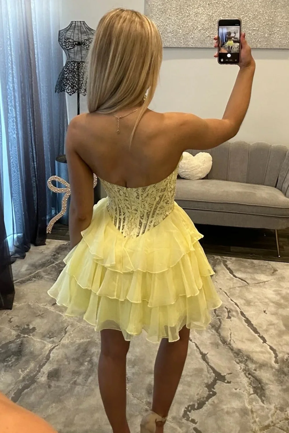 Romantic Sweetheart Lace-Up Corset A-Line Homecoming Dress 