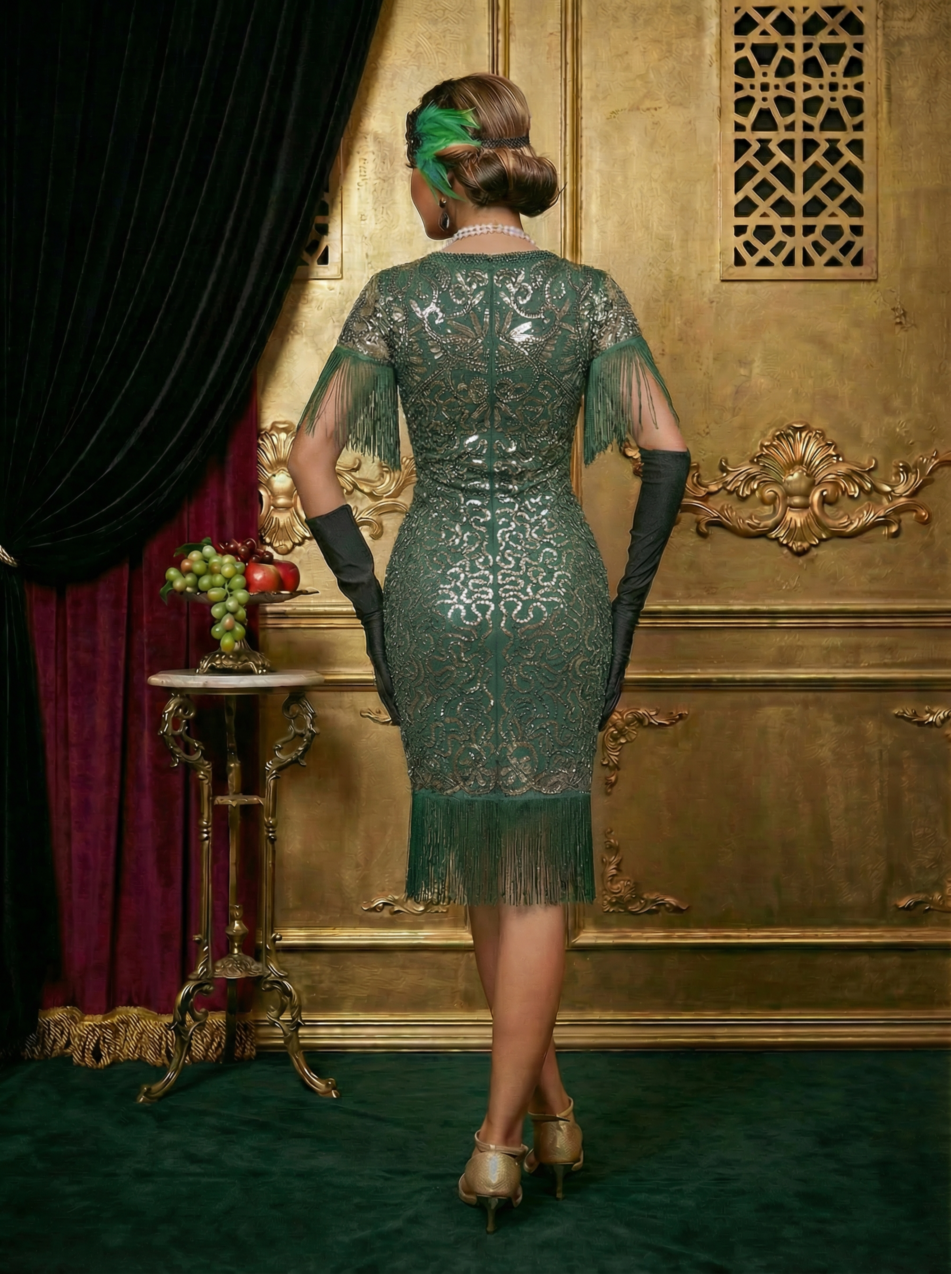 Emerald Green Short Sleeve 1920s Flapper Dress with Fringe