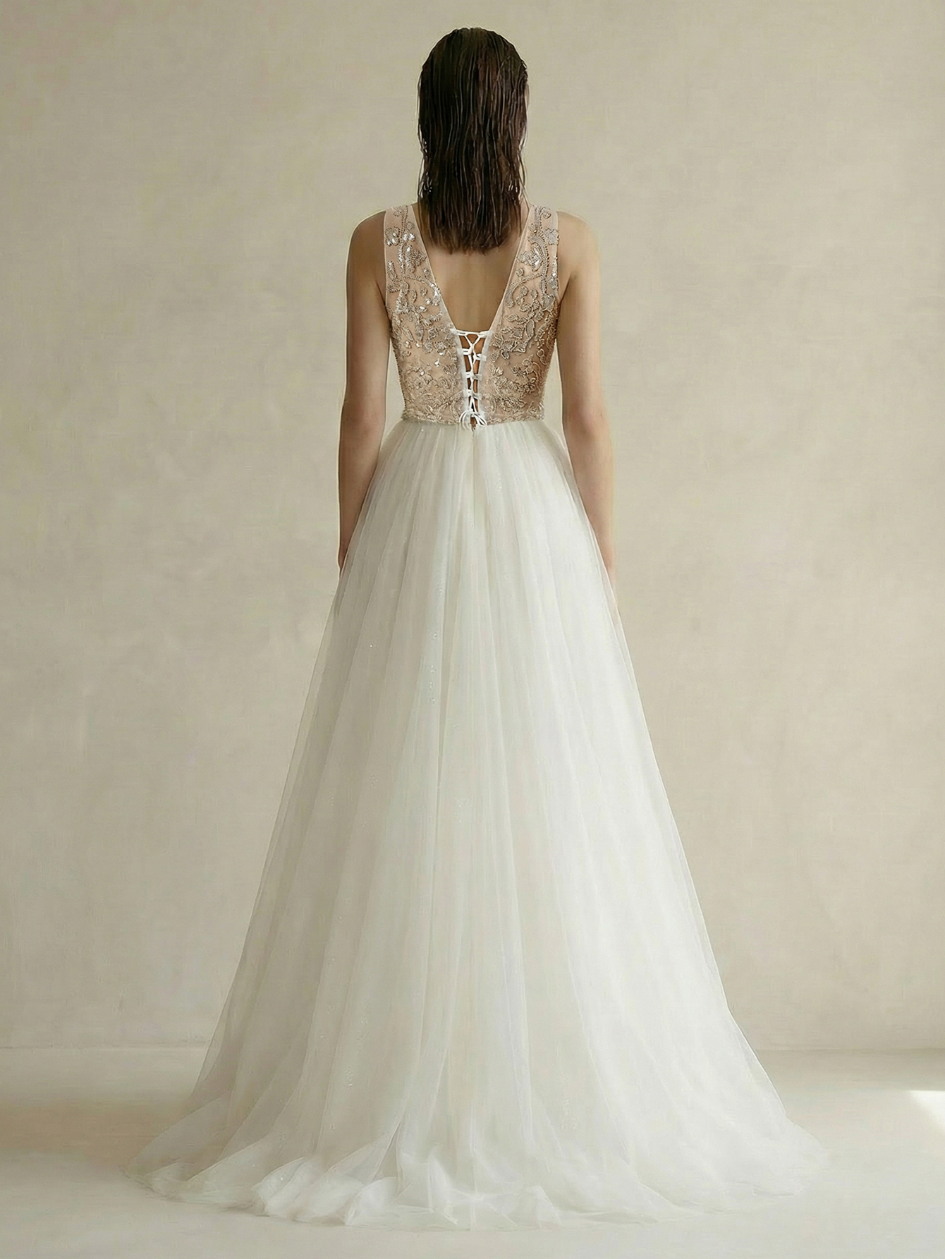 A Line Halter Sleeveless Wedding Dress with Beading