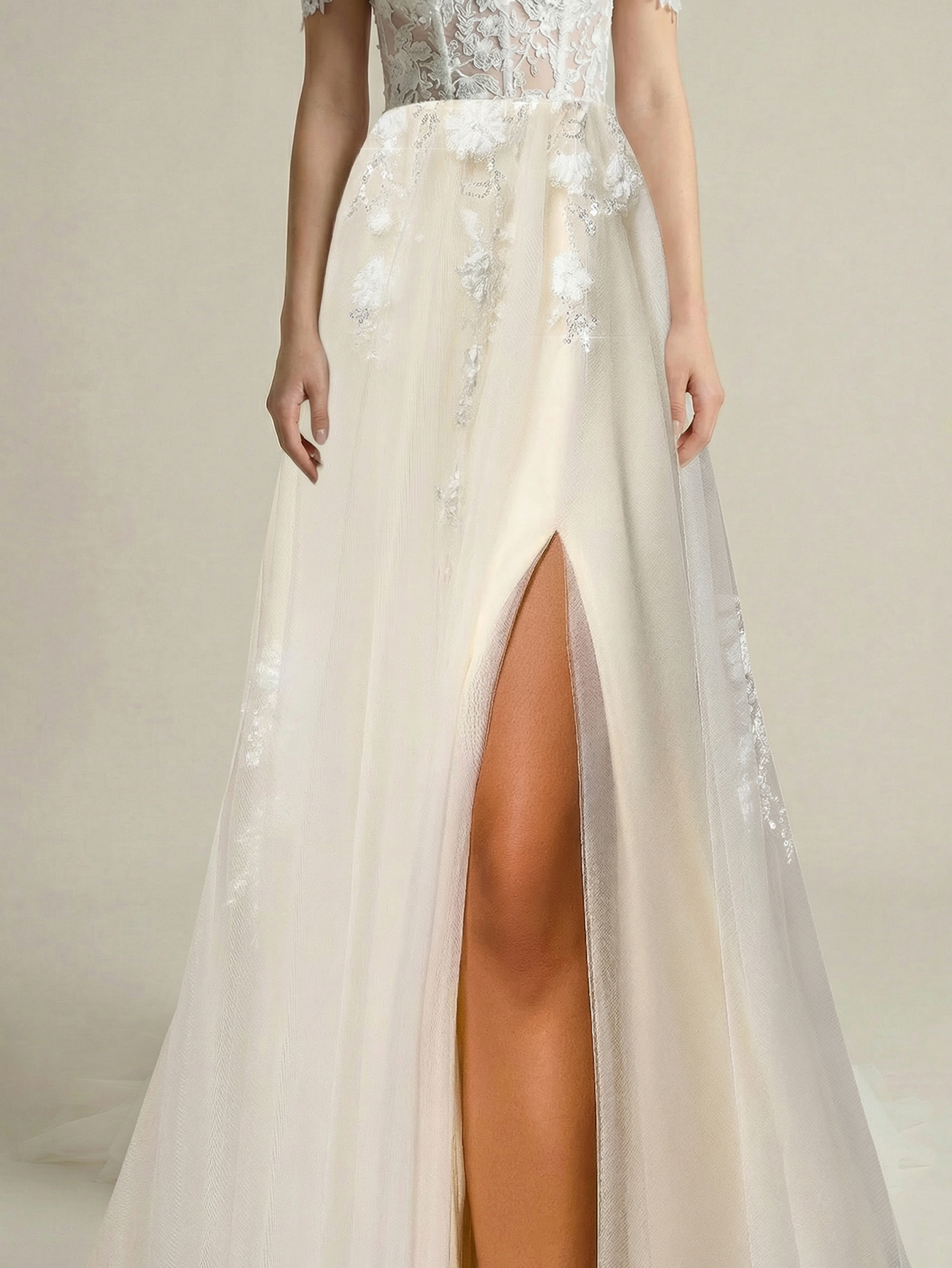 A Line Spaghetti Straps Wedding Dress with 3D Appliqued Beading