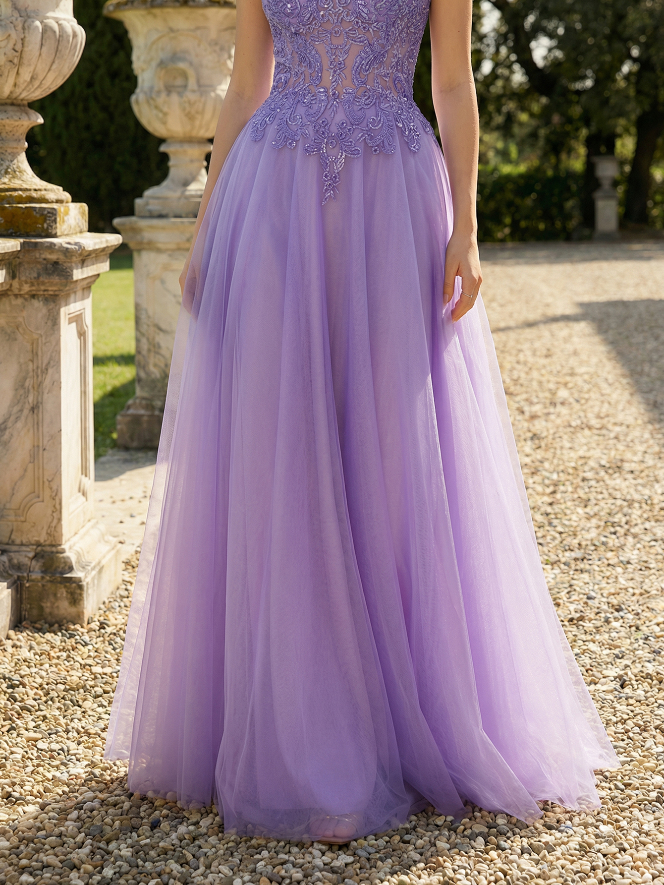 A-line Spaghetti Straps Sleeveless Tulle Long Prom Dress with Appliqued Beading