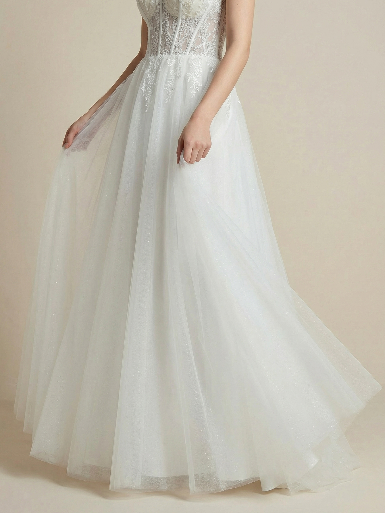 A-line Strapless Sleeveless Tulle Wedding Dress with Beading