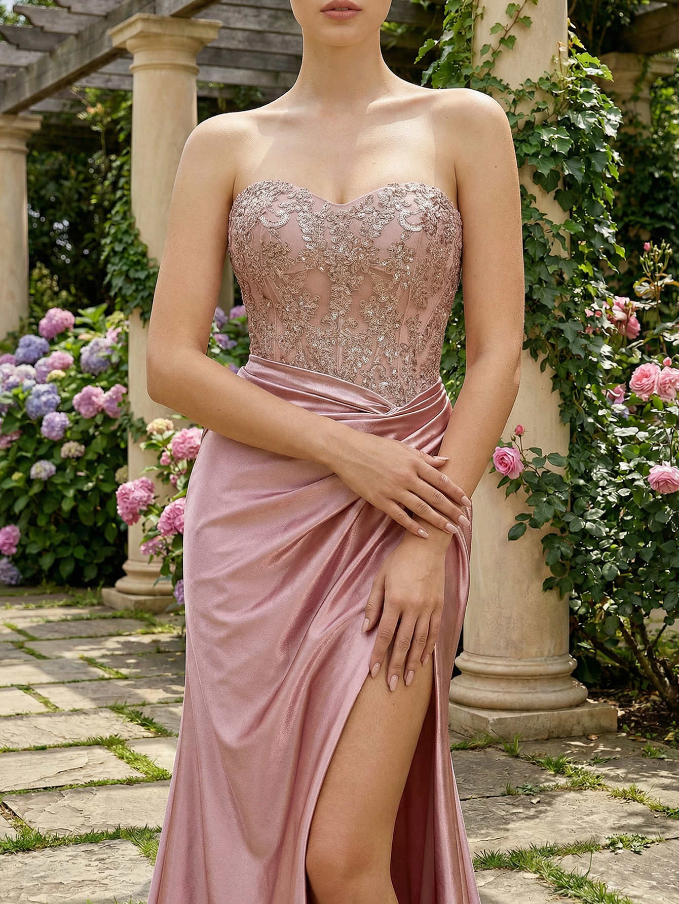 Elegant Strapless Mermaid Gown with Thigh Slit