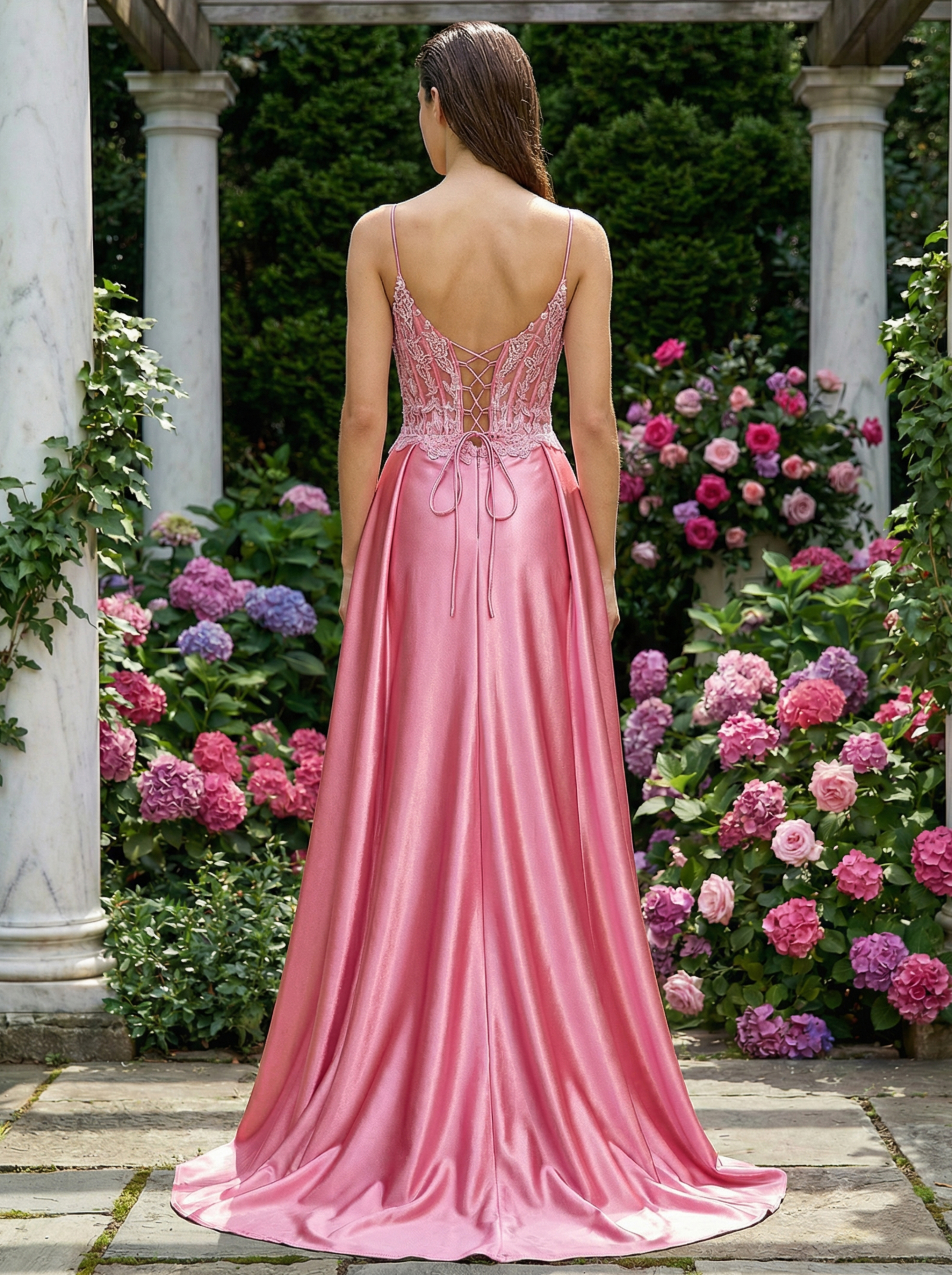 Elegant Lace-Embellished Split Mermaid Evening Gown