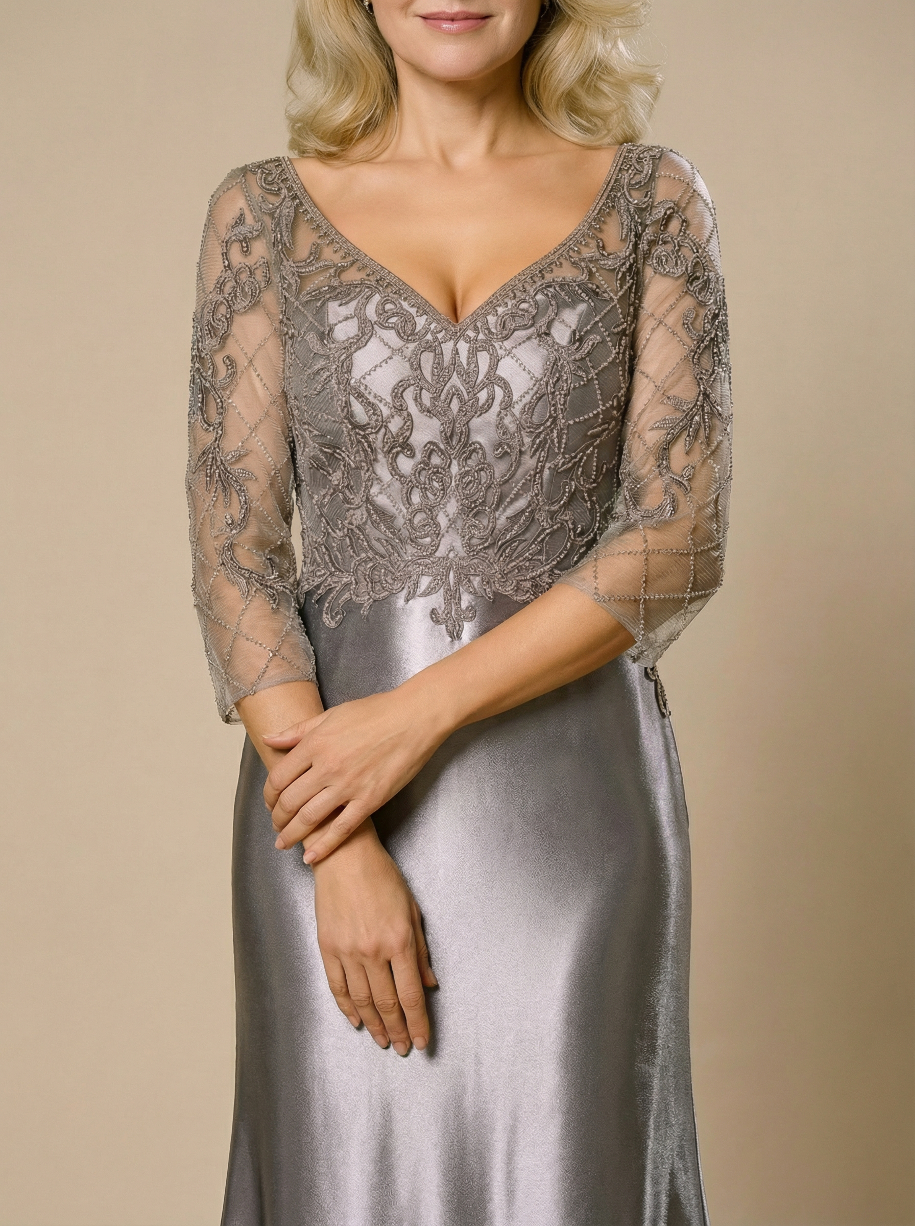 Elegant Silver Maxi Hip-hugging Mother of the Bride Dress