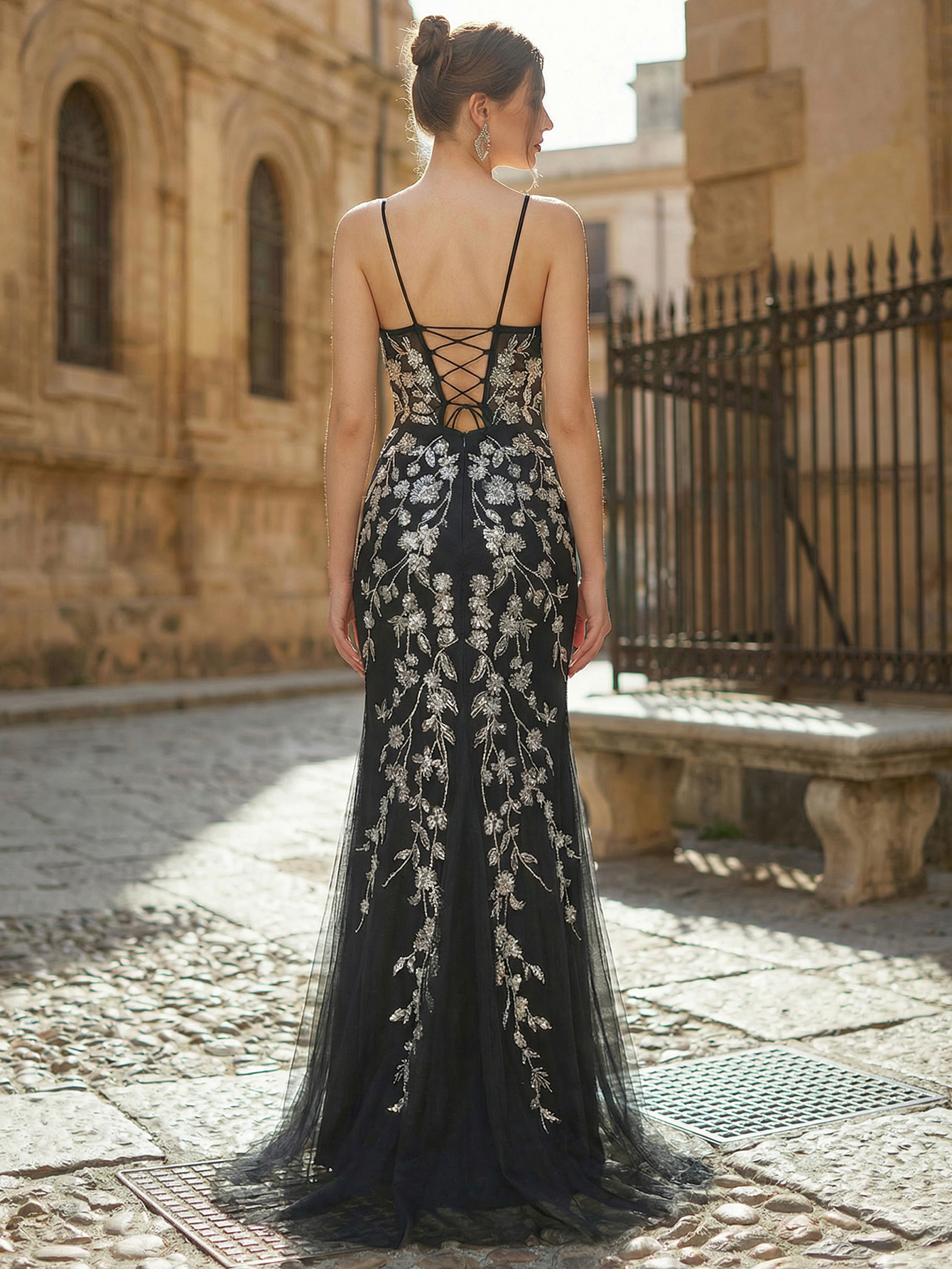 Mermaid Spaghetti Straps Sleeveless Dress With Appliqued Beading