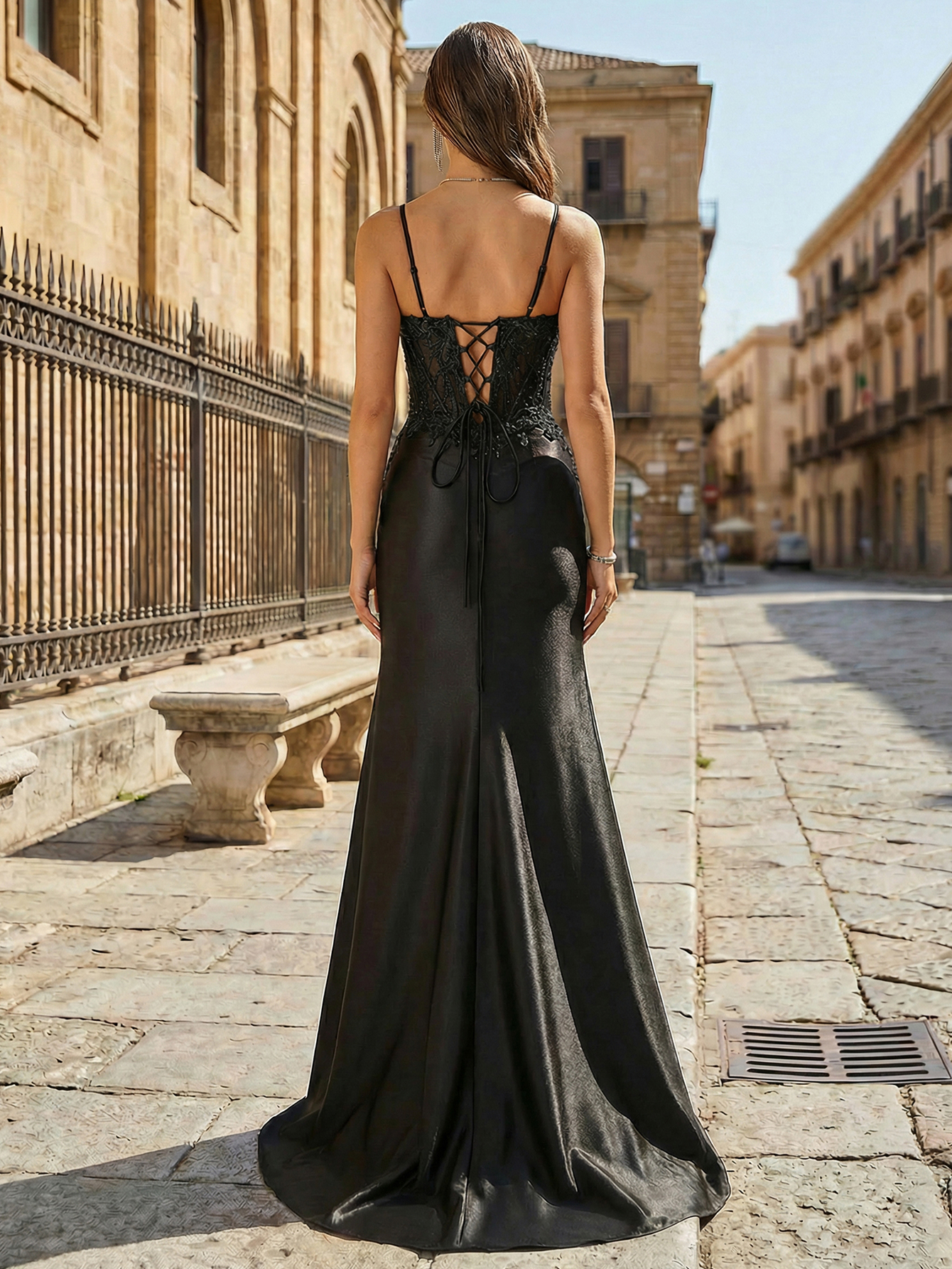 Mermaid Spaghetti Straps Sleeveless Long Prom Dress with Appliqued