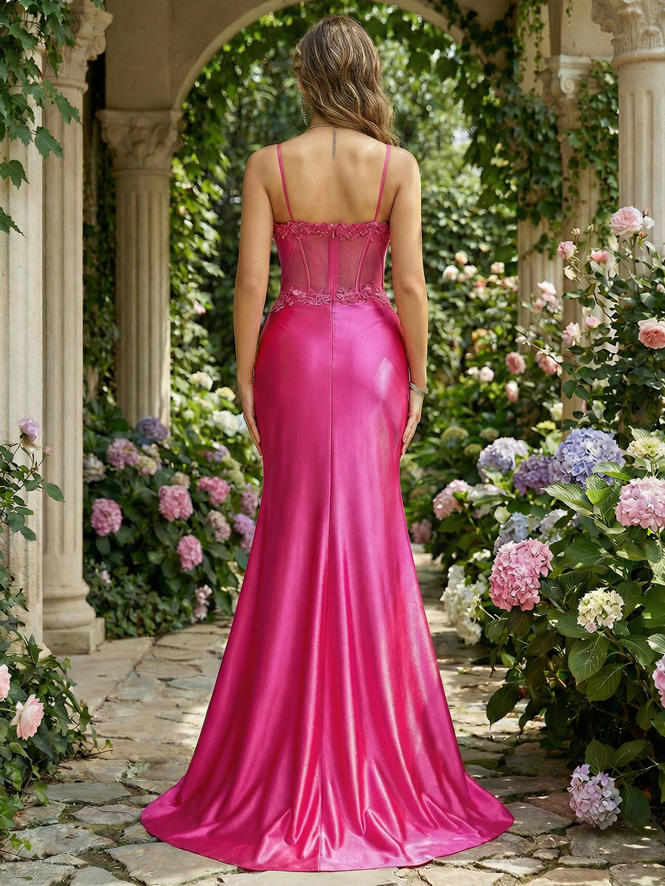 Mermaid Spaghetti Straps Sleeveless Long Prom Dress with Appliqued