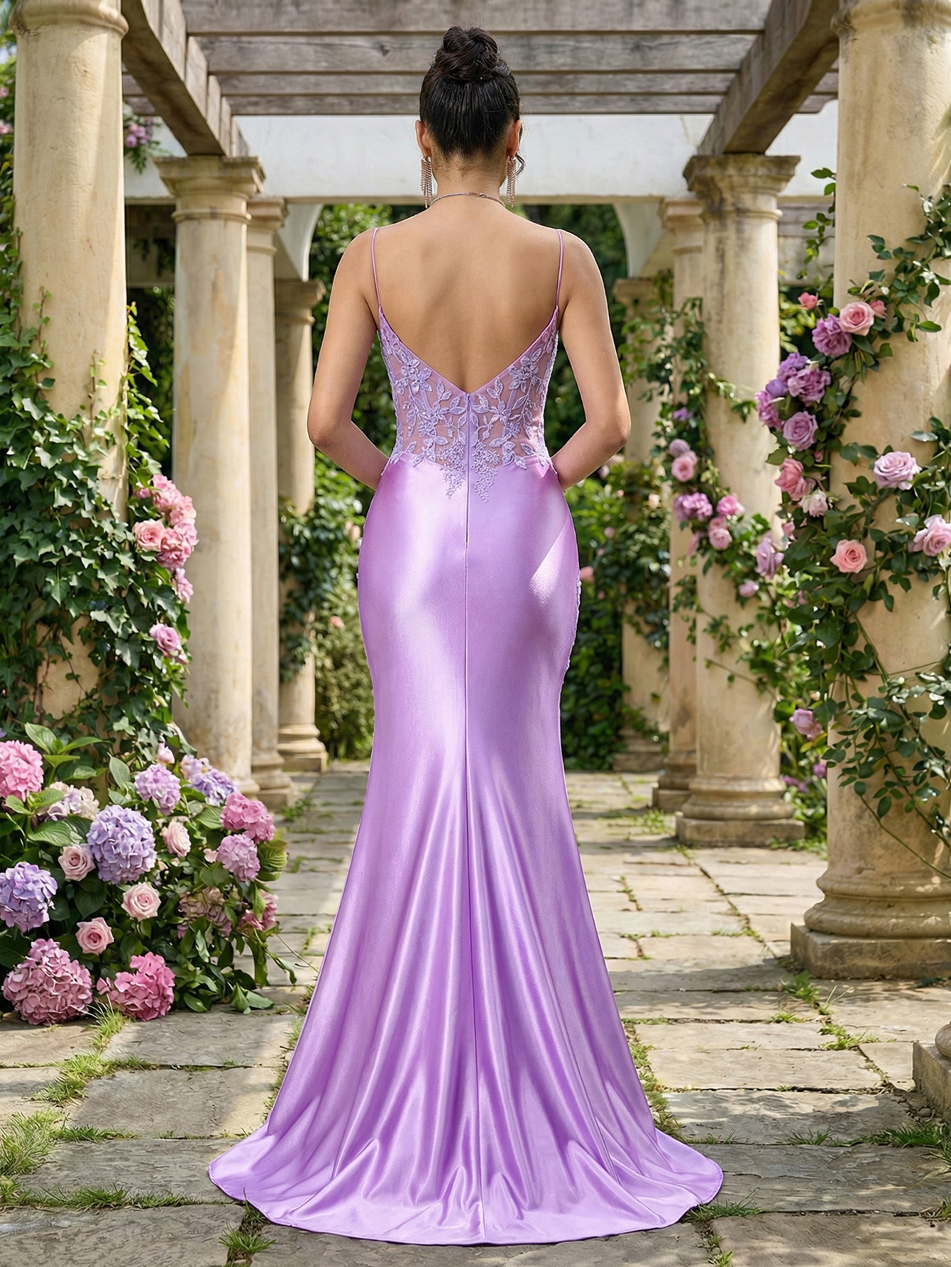 Mermaid Spaghetti Straps Sleeveless Long Prom Dress with Appliqued Beading