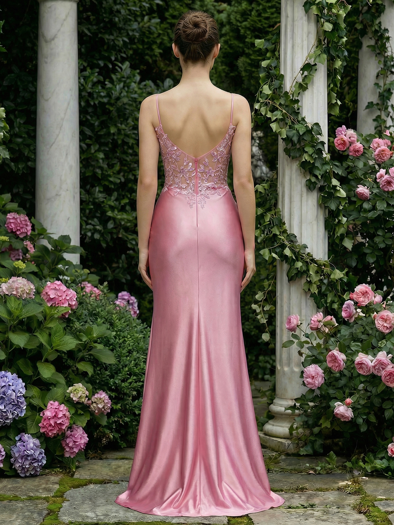 Mermaid Spaghetti Straps Sleeveless Long Prom Dress with Appliqued Beading