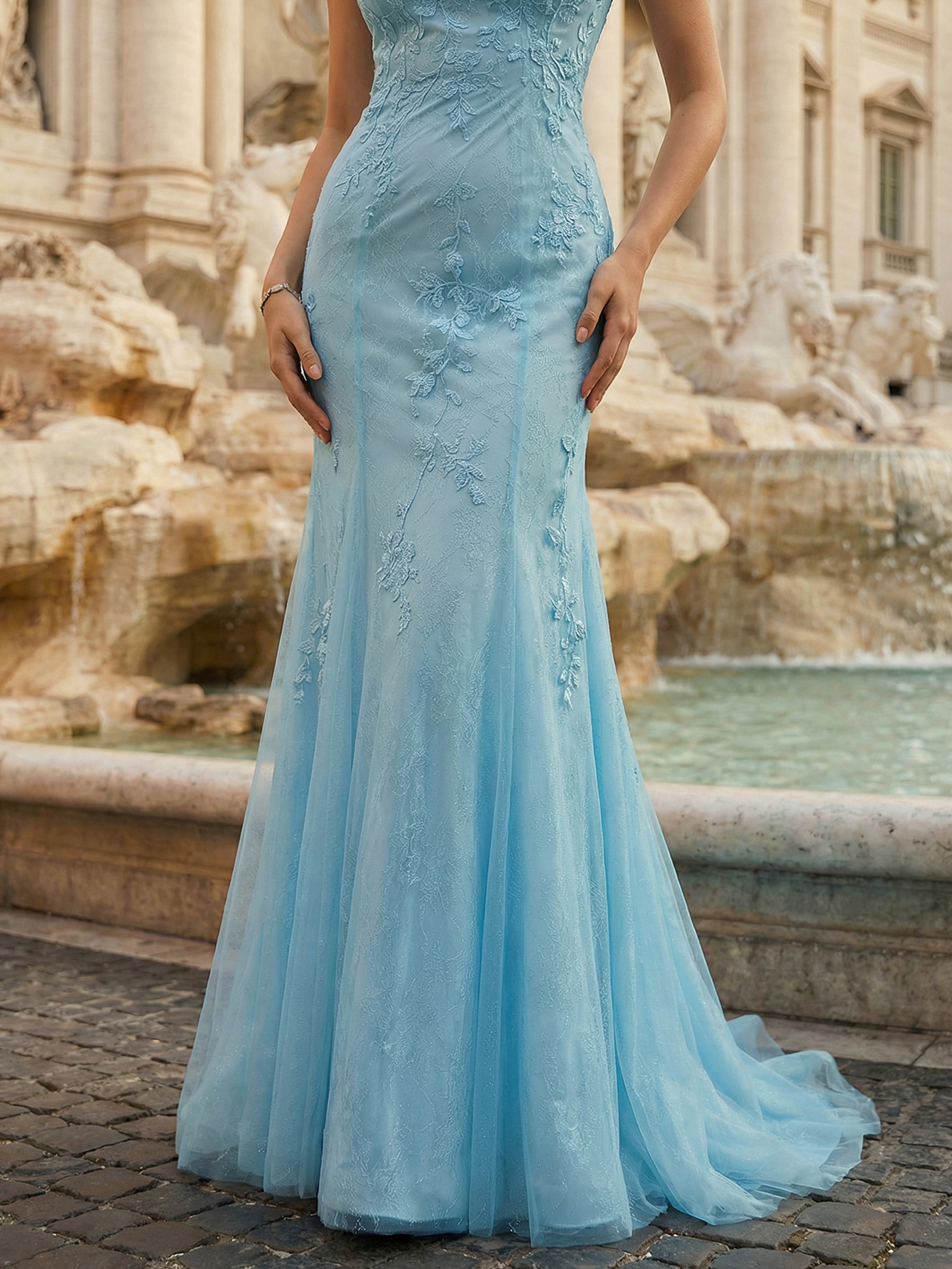 Mermaid Strapless Sleeveless Long Prom Dress With Appliqued