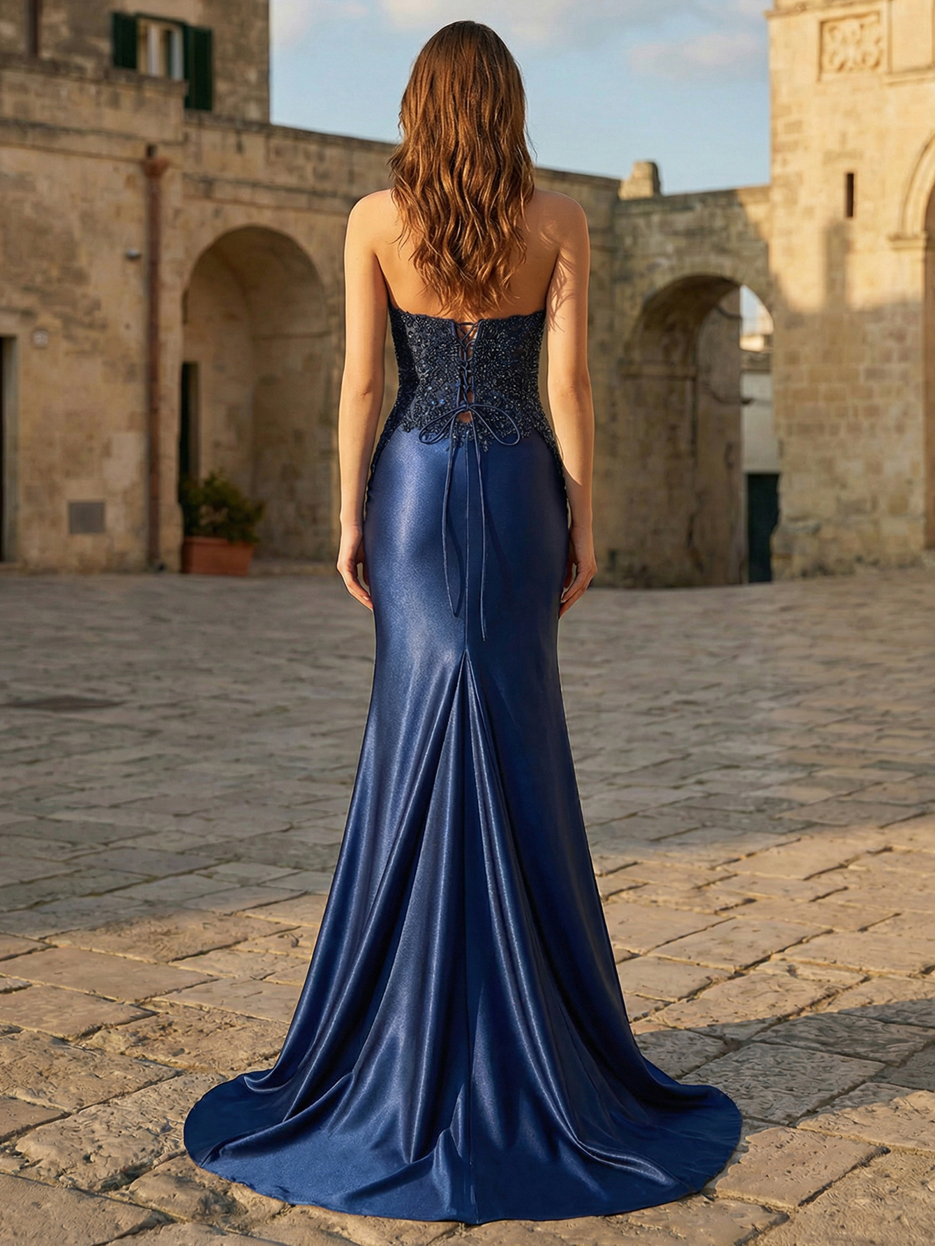 Mermaid Strapless Sleeveless Prom Dress with Appliqued Beading