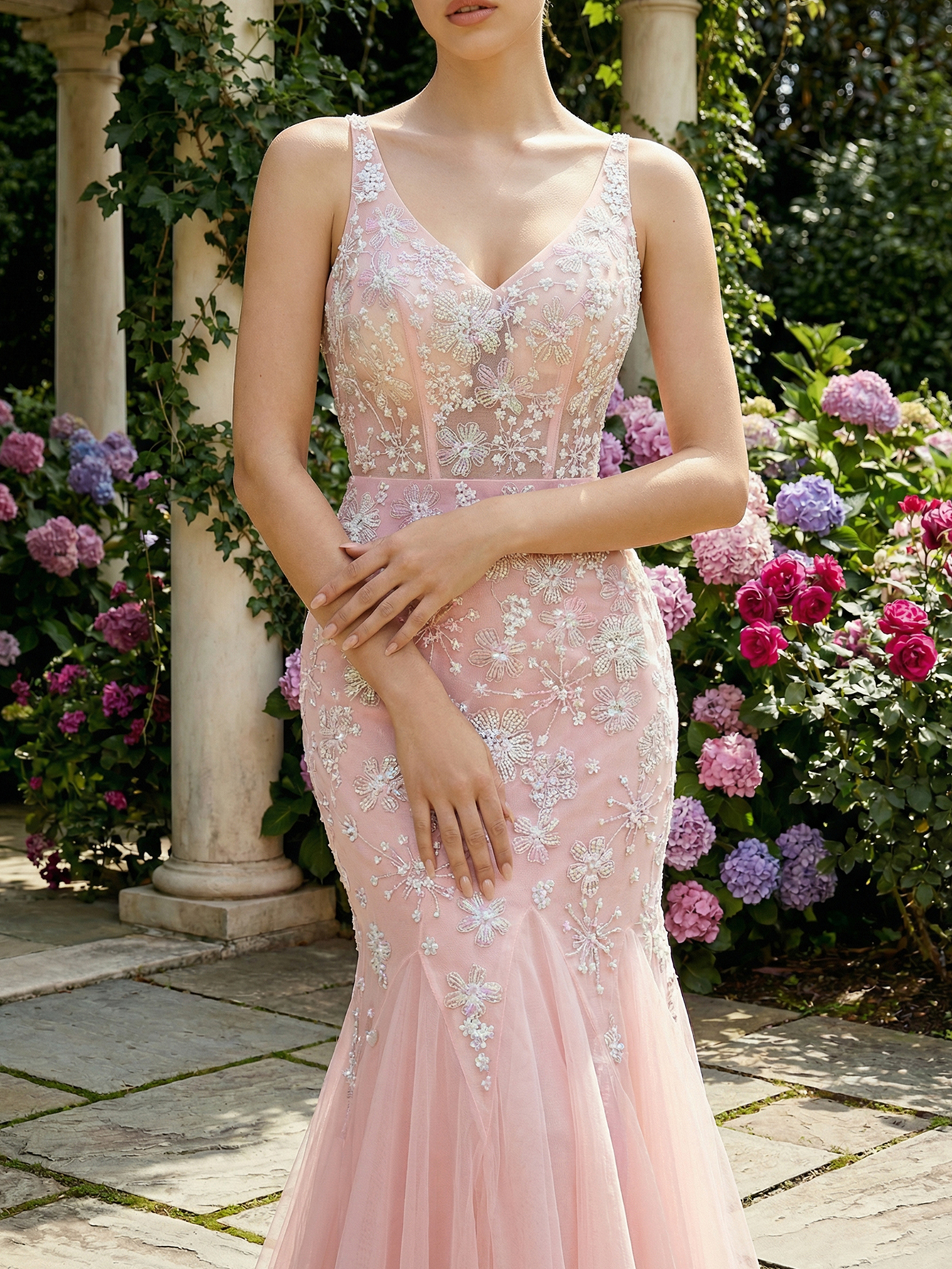 Mermaid V Neck Sleeveless Tulle Long Prom Dress with Beading