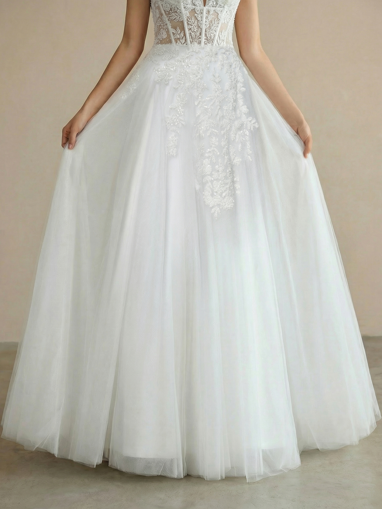 Spaghetti Straps Appliqued Wedding Dress