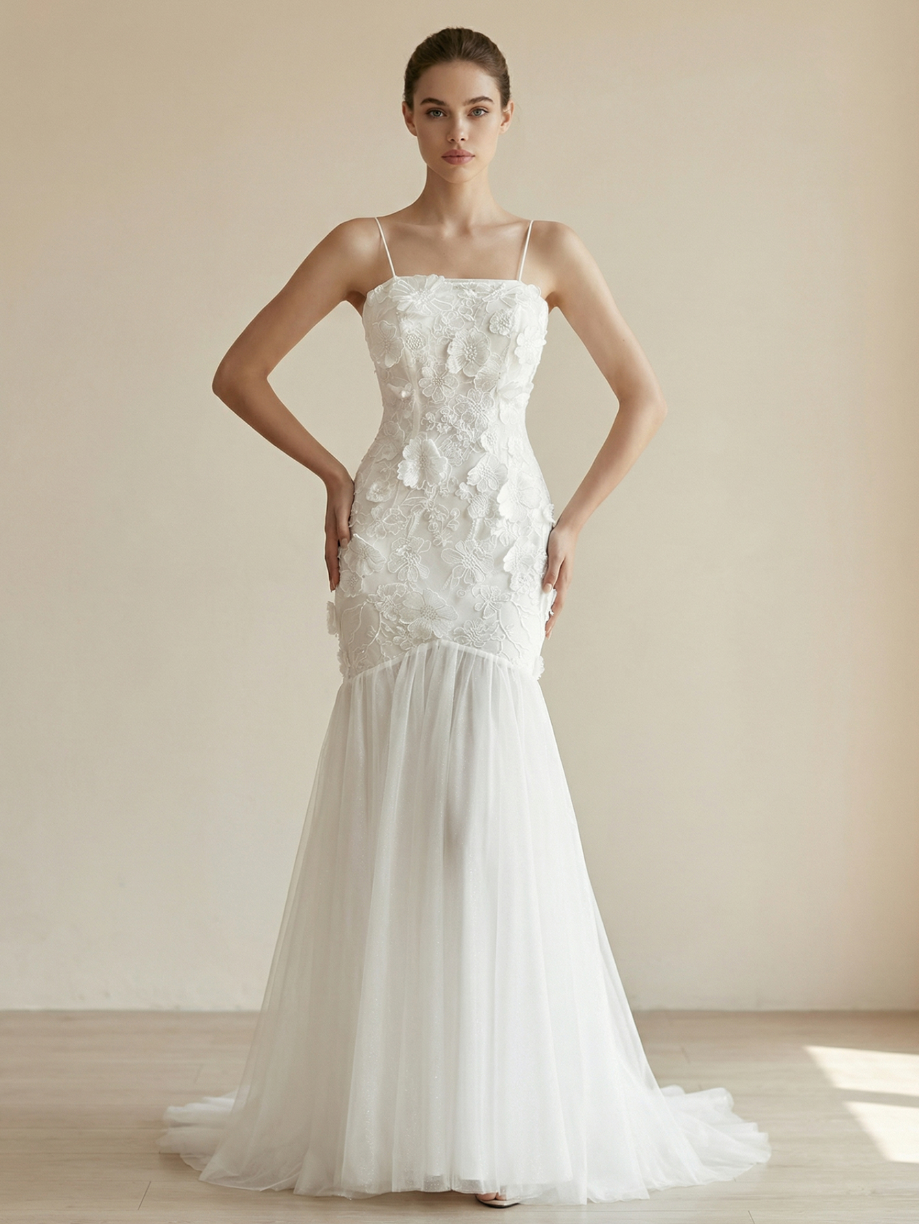 Spaghetti Straps Floral Lace Sheath Wedding Dress
