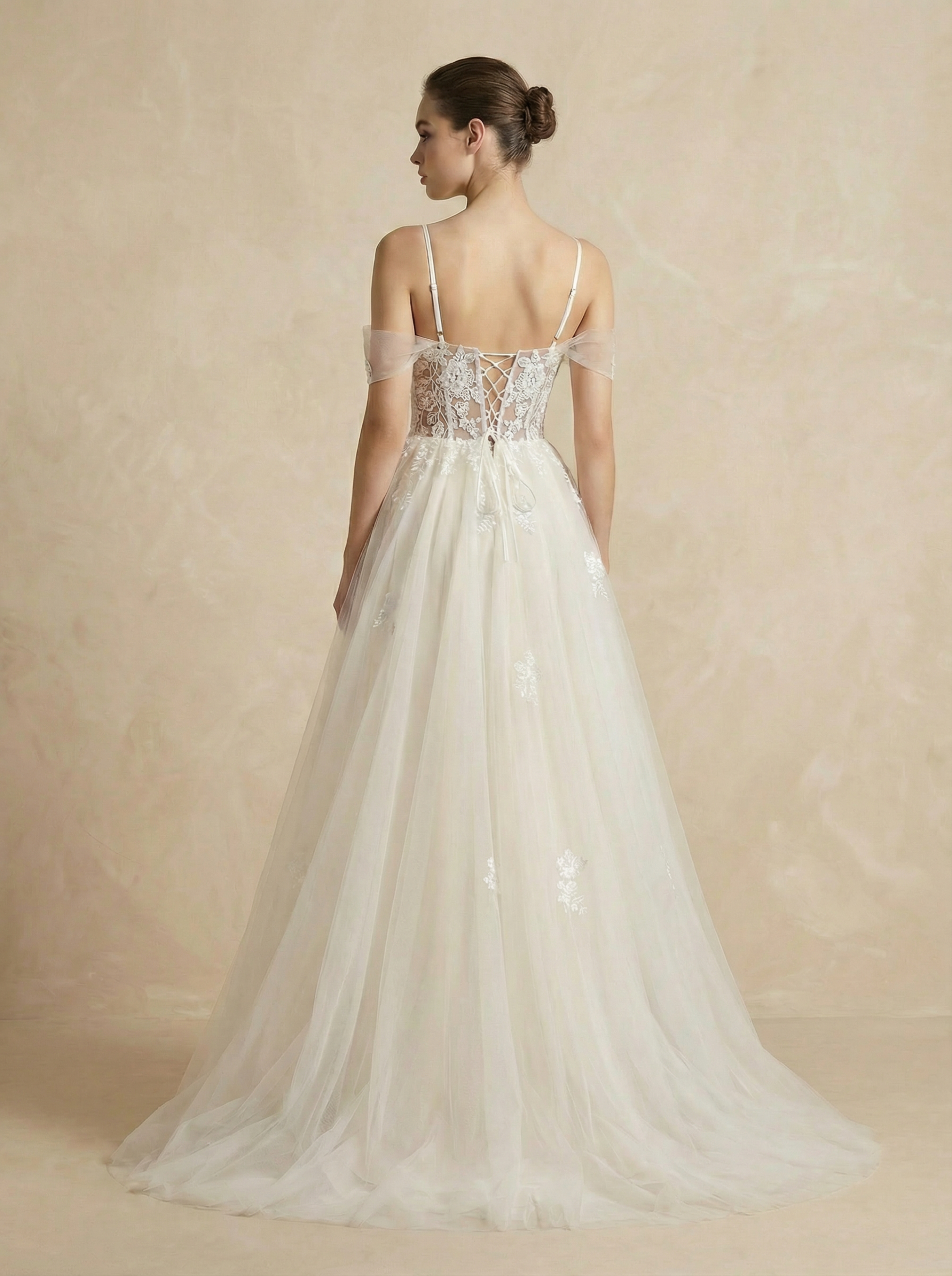Classic Floral Lace Appliqu? A-Line Wedding Dress